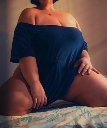 Али
